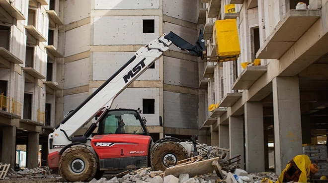 140 L/dk Pistonlu Pompa ve Bom Yastıklama